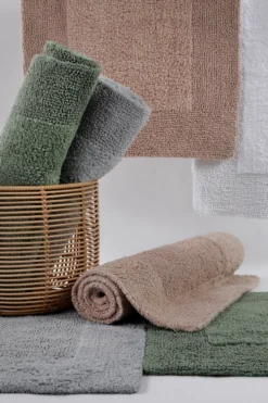 Badteppich Grün "Finn" WECONhome Basics