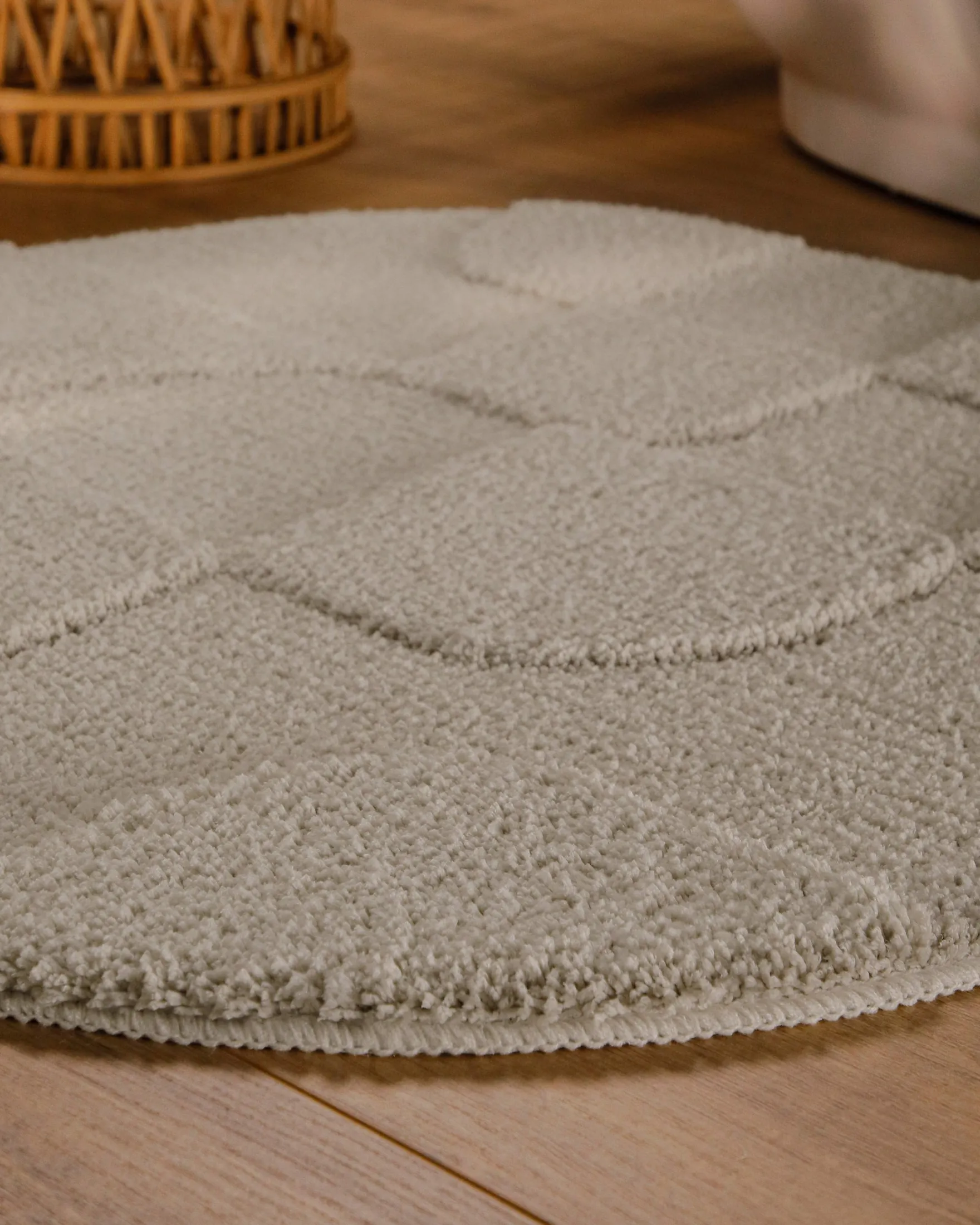 Badteppich Seiden Grau "Davie" WECONhome