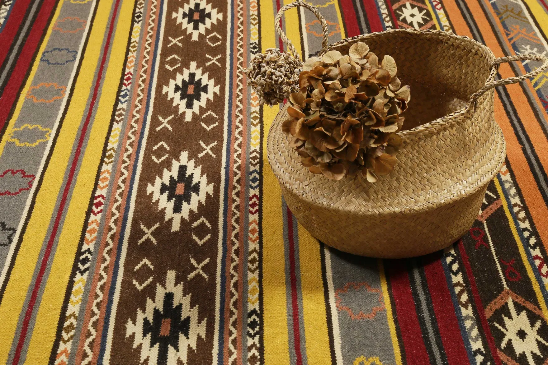 Esprit Kelim Teppich Bunt aus Wolle "Mahal"