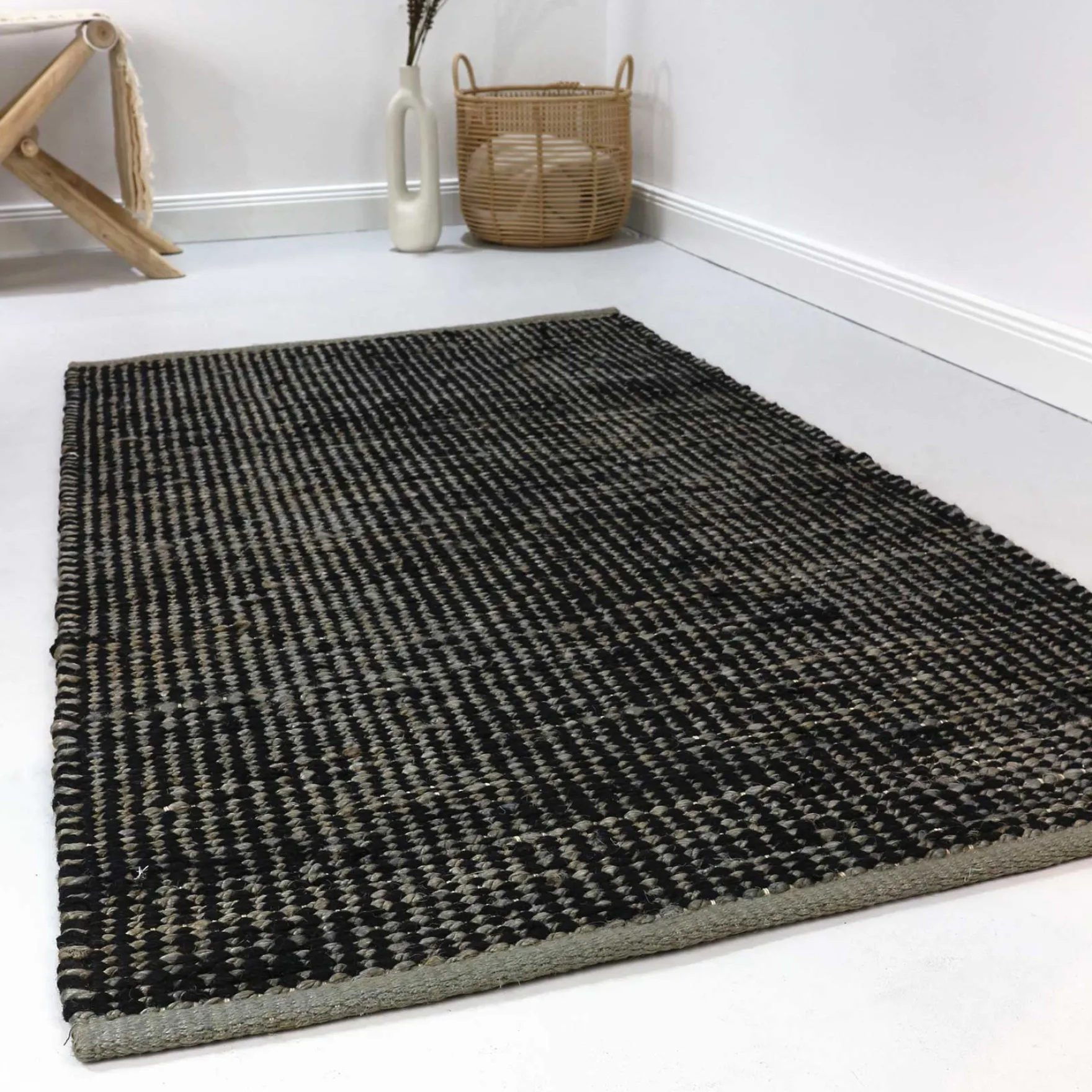 Esprit Kelim Teppich Grau Schwarz aus Jute & Wolle "Gobi"