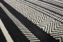 Esprit Kelim Teppich Schwarz Beige aus Wolle
