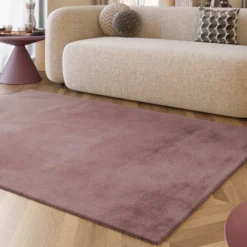 Esprit Teppich Altrosa und sehr flauschig Hochflor