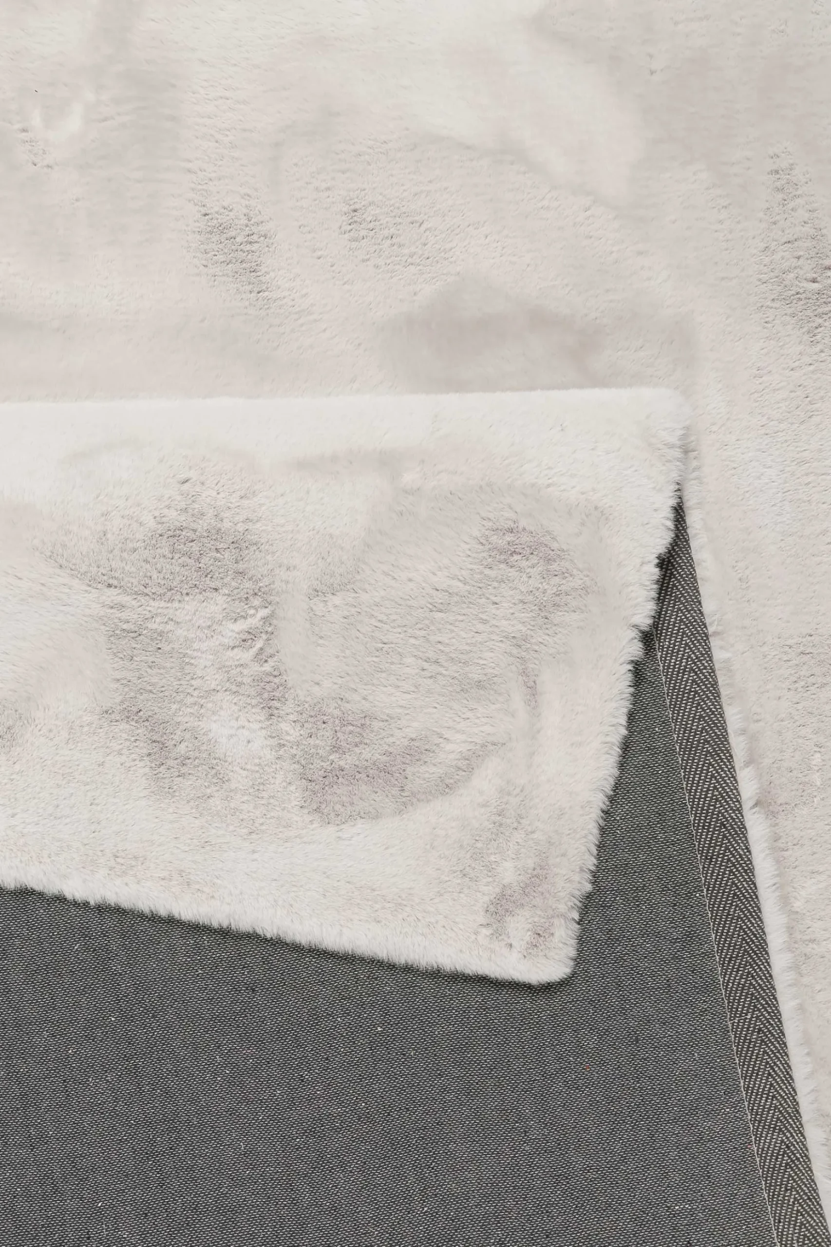 Esprit Teppich Greige und sehr flauschig Hochflor "Alice"