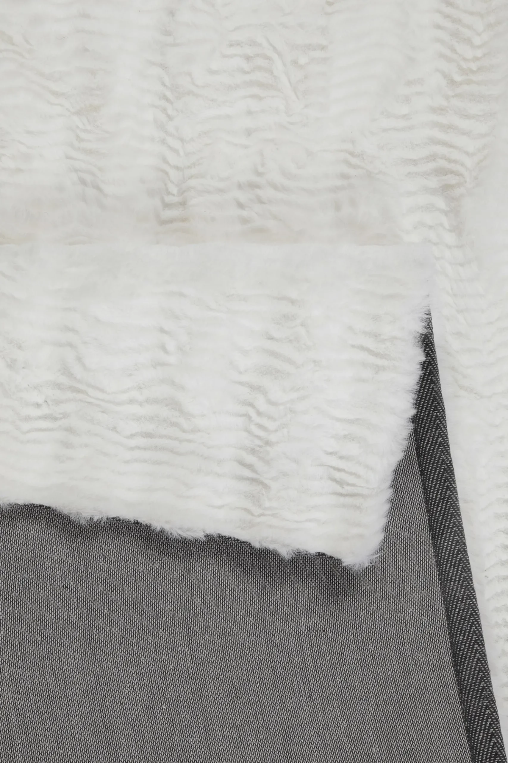 Esprit Teppich Weiß und sehr flauschig Hochflor "Alice Beach"