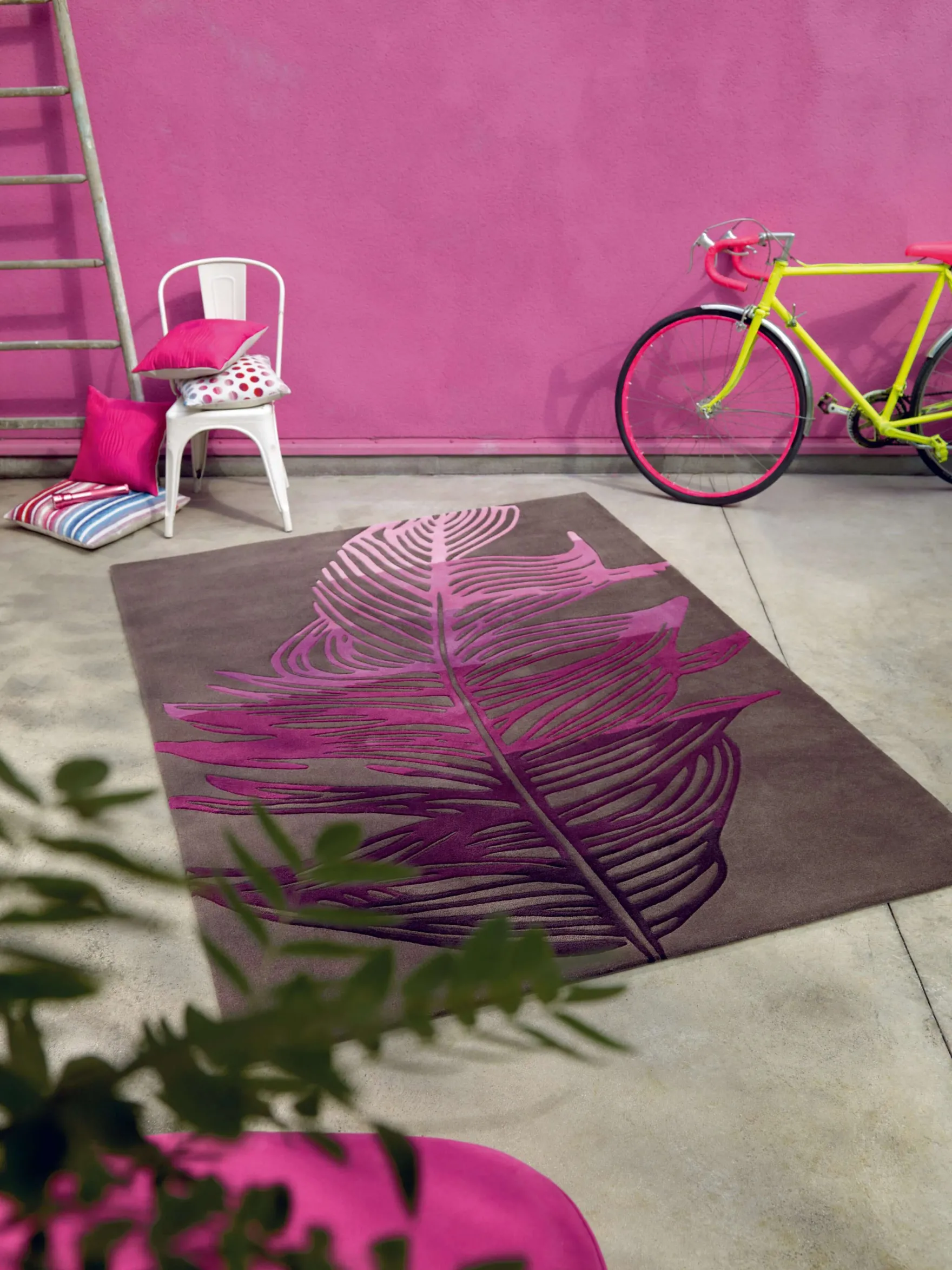 Esprit Teppich 200x200 Braun Feder Pink Lila