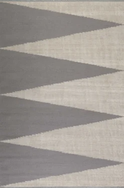 Kelim Teppich Grau Beige aus Naturfasern "Smart Triangle" WECONhome