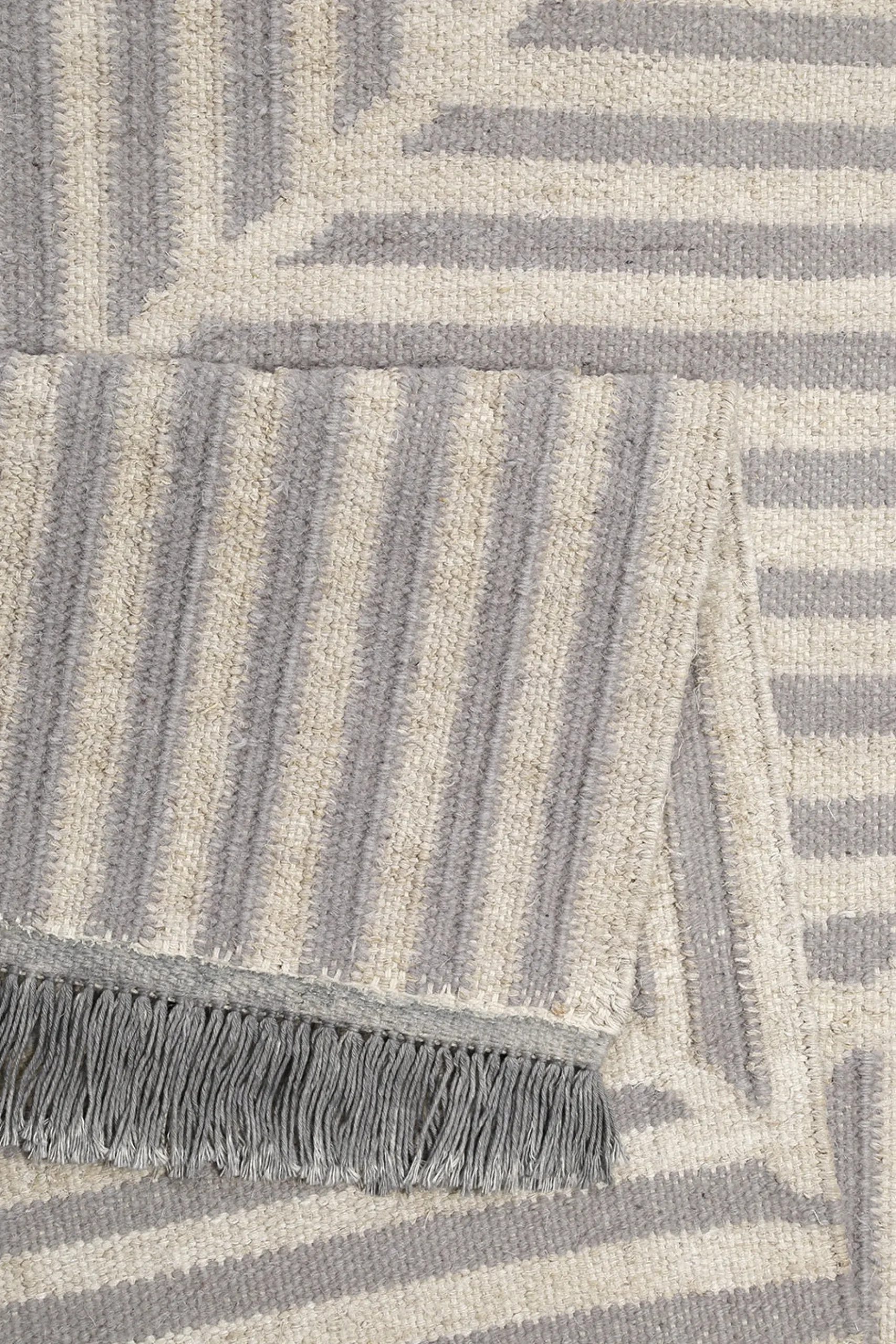 Kelim Teppich Grau Blau aus Naturfasern "Irregular Fields" WECONhome
