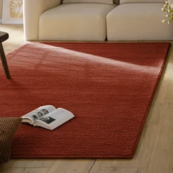 Kurzflor Teppich aus Schurwolle Kamin Rot "Castello ONE" WECONhome