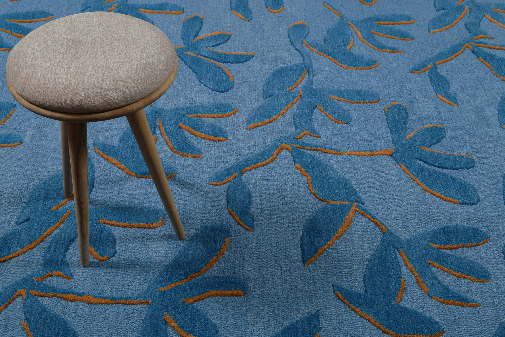 Kurzflor Teppich aus Schurwolle Blau Multi "Summers Peak" WECONhome