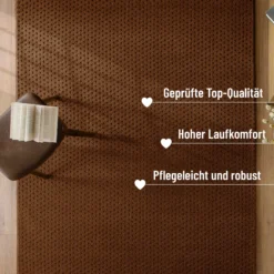 Kurzflor Teppich aus Schurwolle Braun