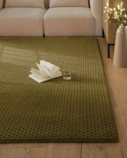 Kurzflor Teppich aus Schurwolle Oliv Grün 