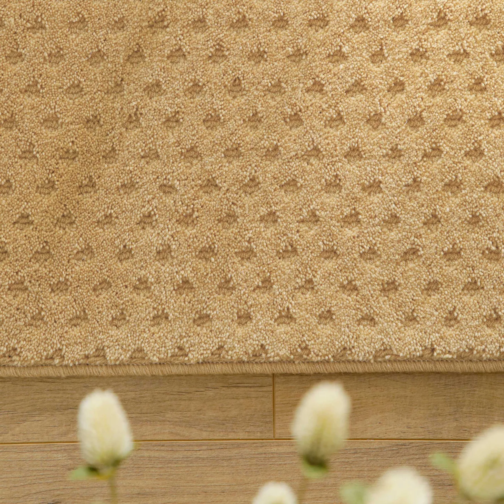Kurzflor Teppich aus Schurwolle Sand Beige "Castello THREE" WECONhome