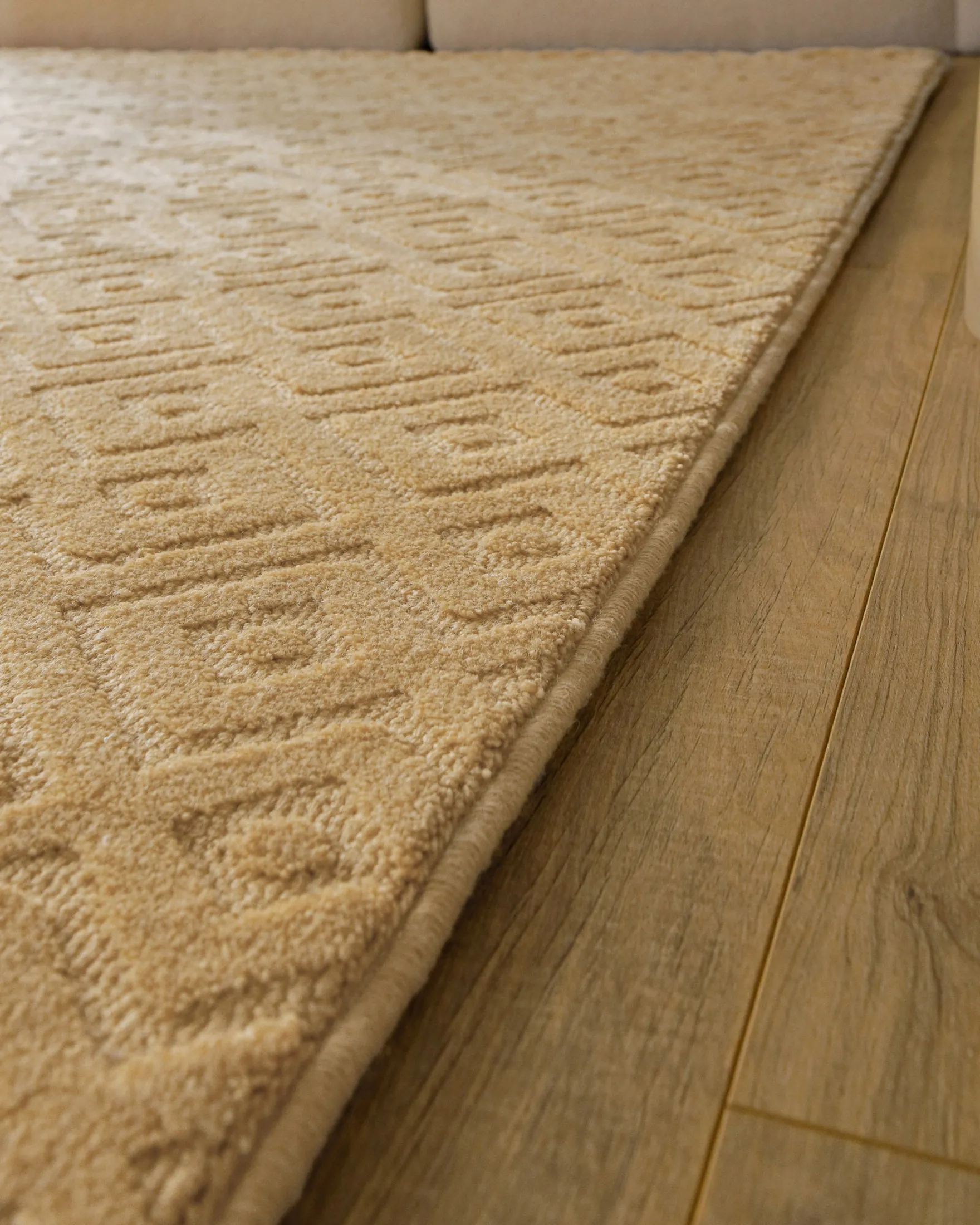 Kurzflor Teppich aus Schurwolle Sand Beige "Castello TWO" WECONhome