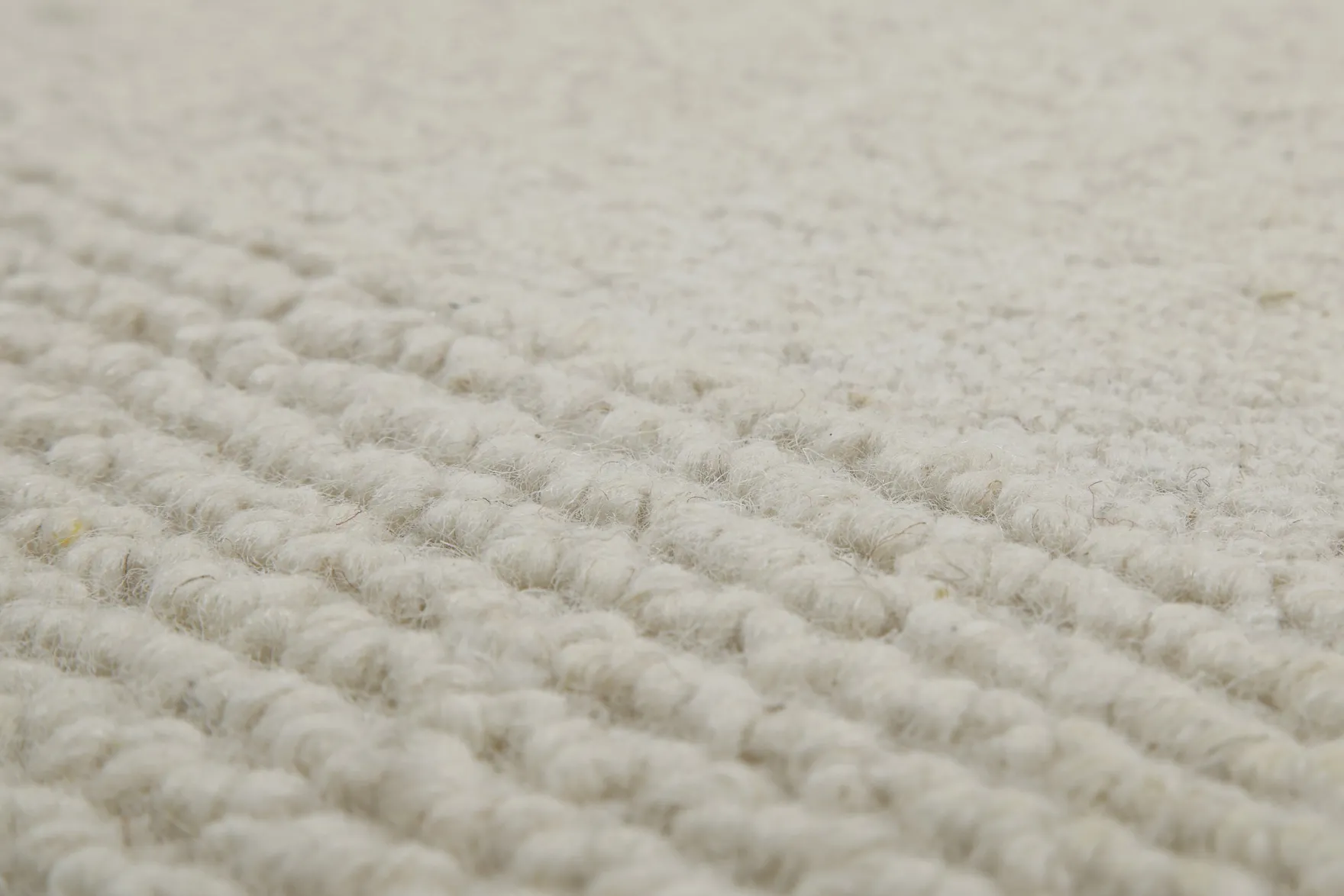 Kurzflor Teppich Creme Weiß aus Schurwolle "Hamptons TWENTYONE" WECONhome