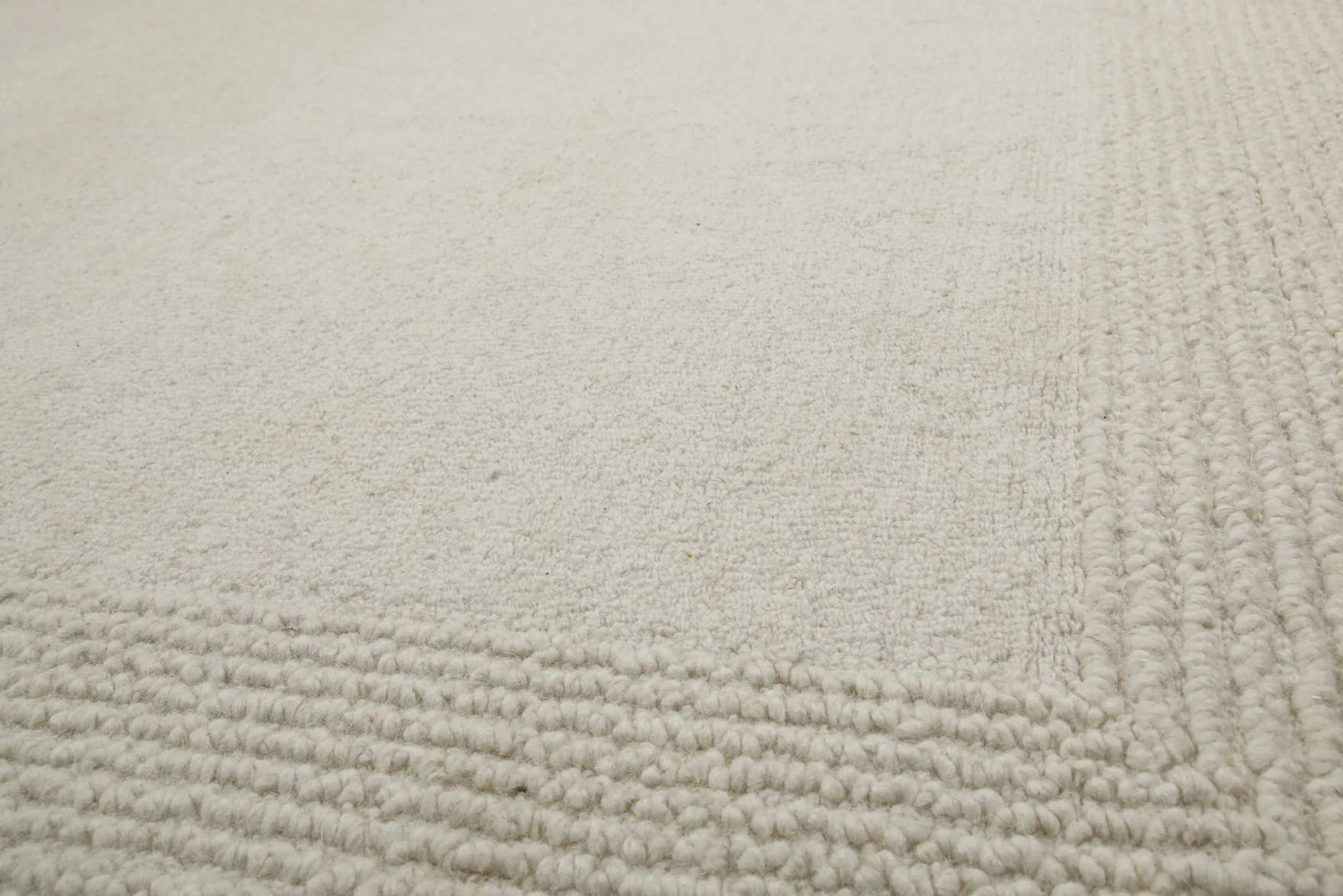Kurzflor Teppich Creme Weiß aus Schurwolle "Hamptons TWENTYONE" WECONhome