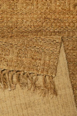 Nachhaltiger Teppich Naturfarben aus Jute