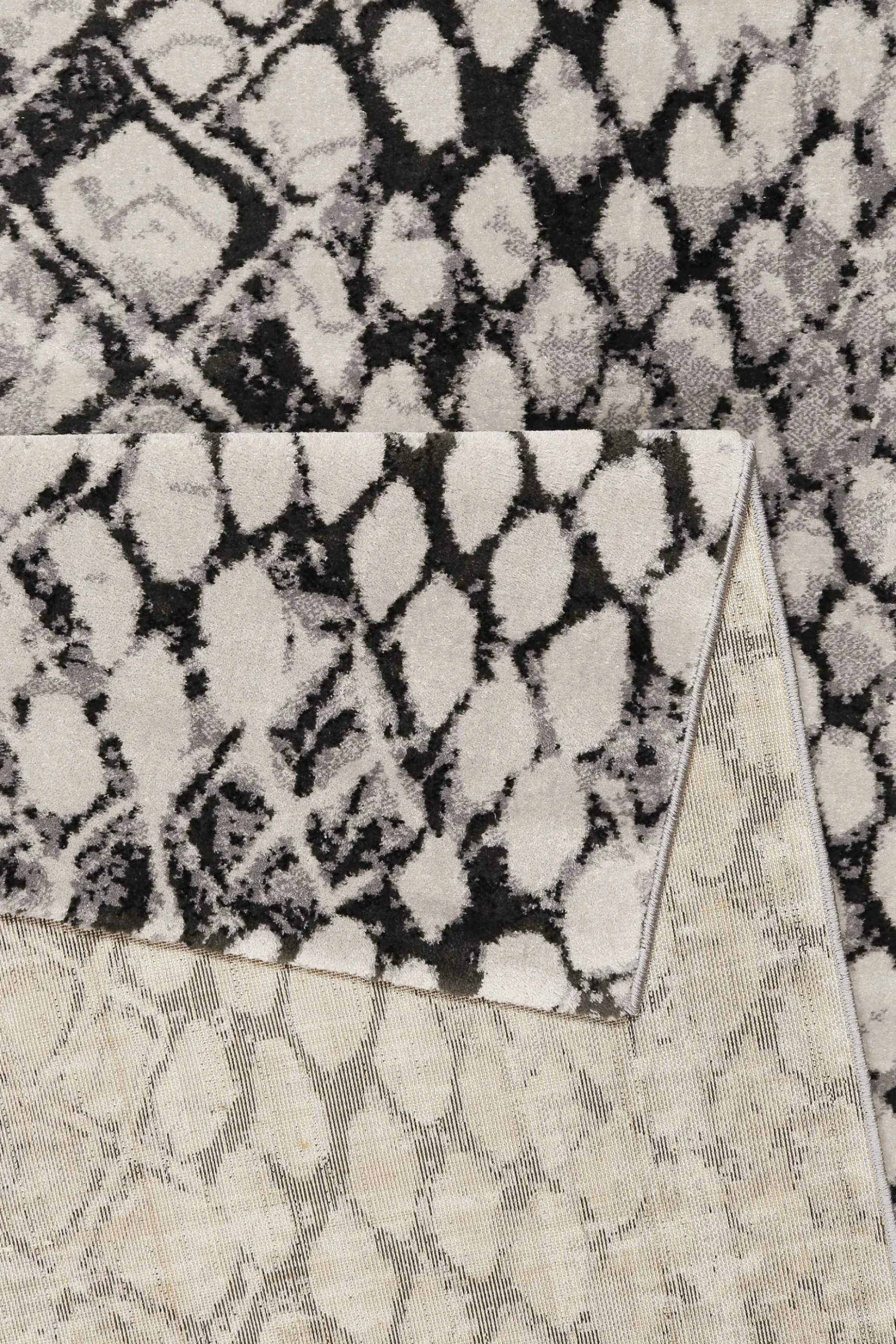 Teppich Grau Silber Kurzflor "Snake" WECONhome