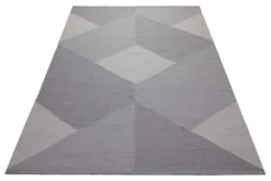 160x230 Teppich Wohnzimmer Grafische Würfel in Grau – Skandi-Handwebteppich mit Tiefenwirkung